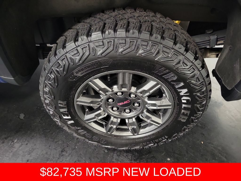 Used 2024 GMC Sierra 1500 AT4X AWD/4WD image 9