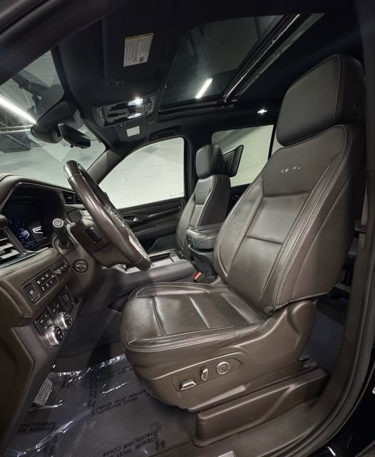 Used 2024 GMC Yukon Denali w/ Denali Reserve Package image 17