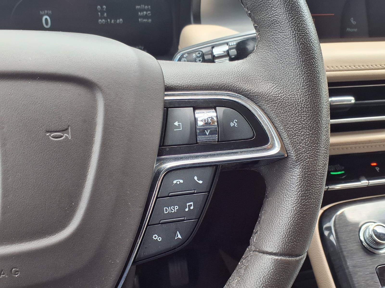 Used 2023 Lincoln Nautilus AWD image 13
