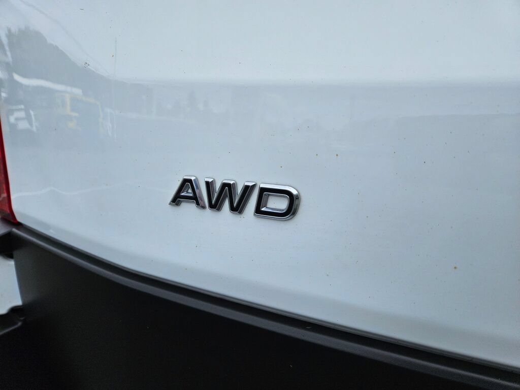 Used 2023 Ford Transit 250 148 High Roof AWD image 13