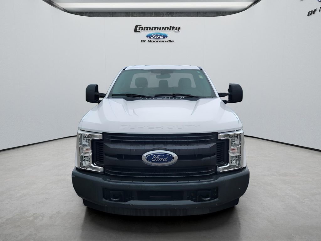 Used 2019 Ford F250 XL image 2