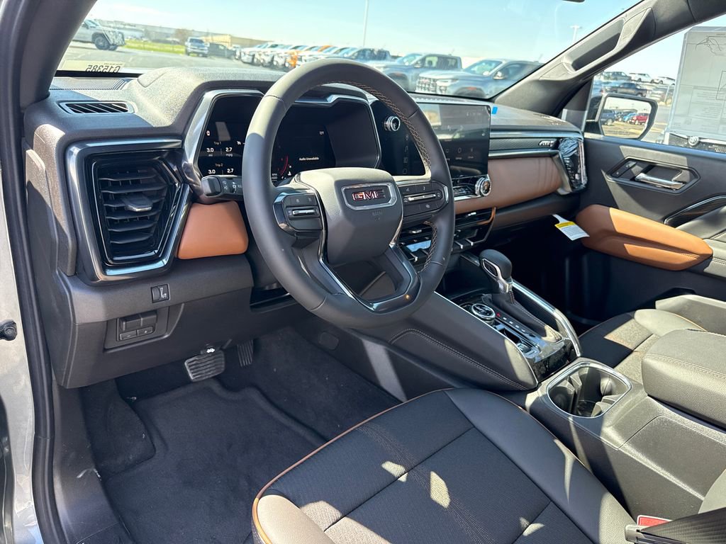 New 2026 GMC Canyon AT4 image 18