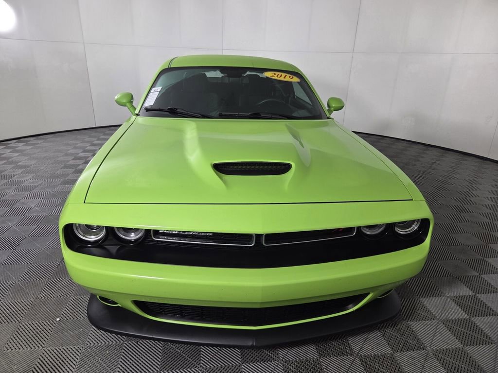 Certified 2019 Dodge Challenger R/T image 3