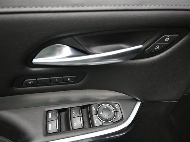 Used 2023 Cadillac XT4 Premium Luxury image 13