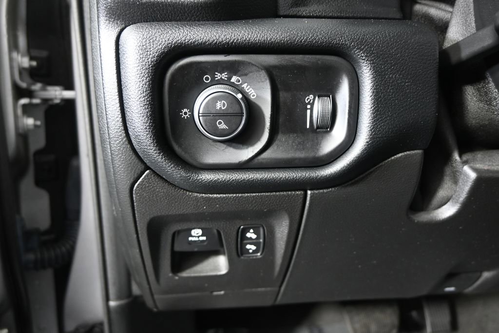 Used 2021 RAM 1500 Big Horn image 23