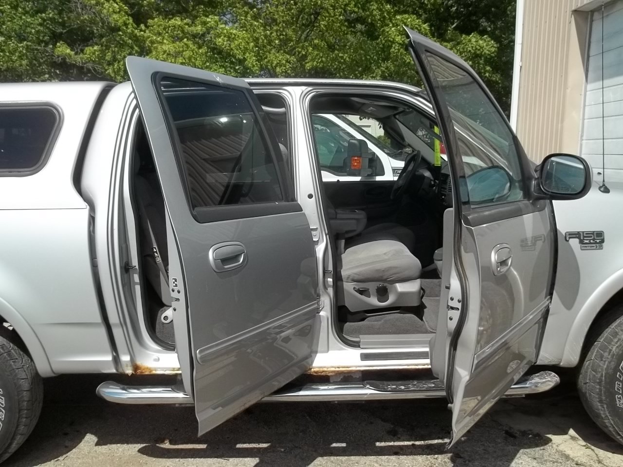 Used 2003 Ford F150 XLT AWD/4WD image 6
