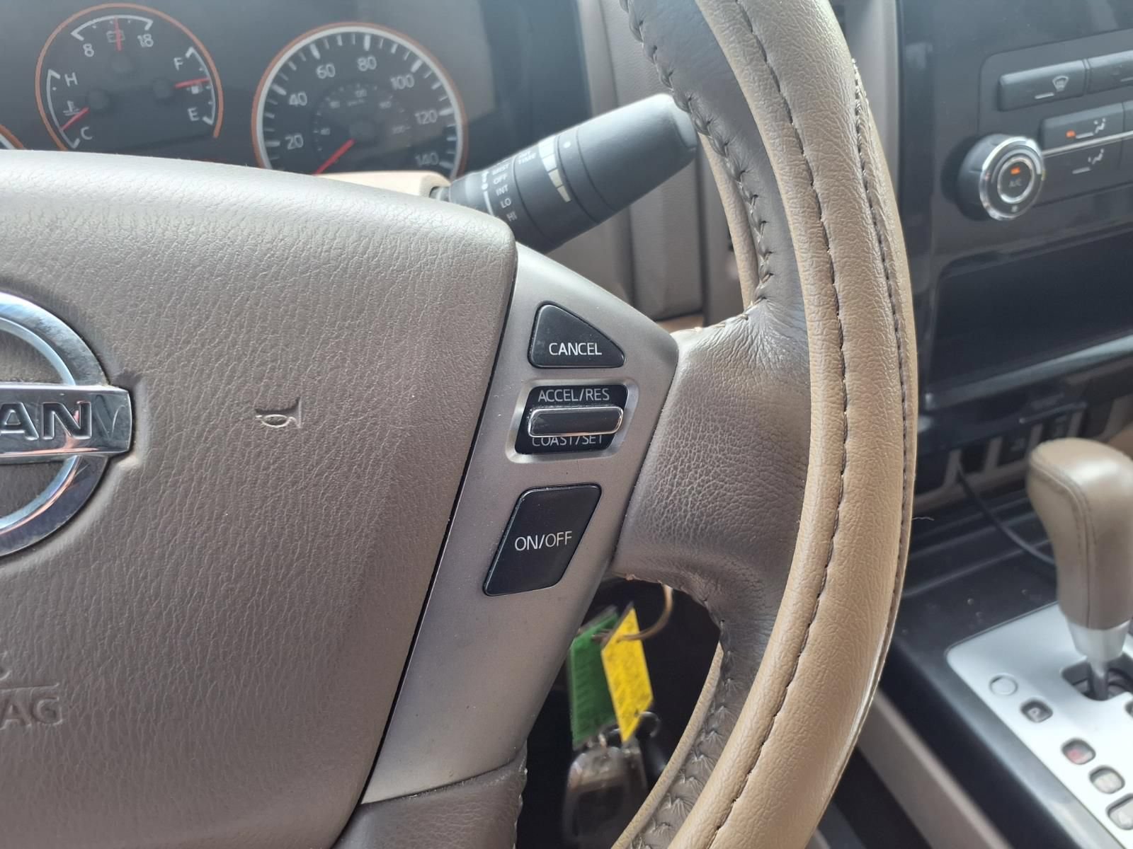 Used 2014 Nissan Titan SV w/ SV Value Truck Package RWD image 19