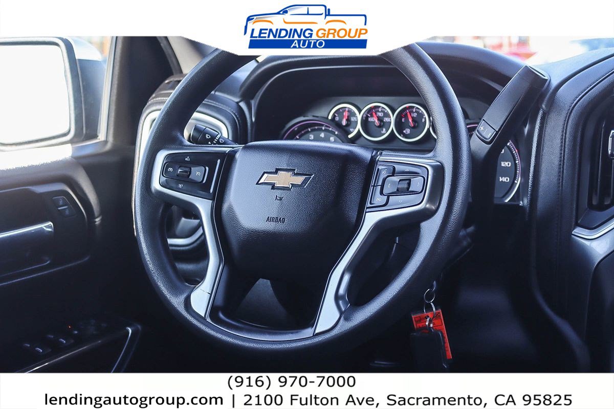 Used 2020 Chevrolet Silverado 1500 LT image 14