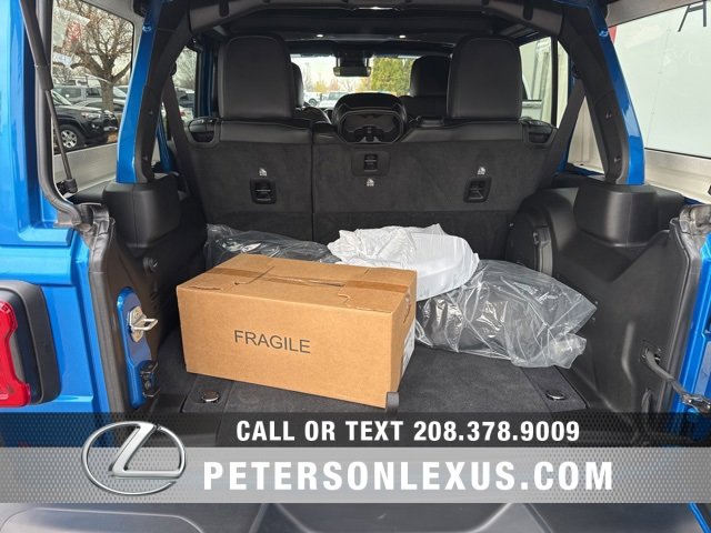 Used 2024 Jeep Wrangler Unlimited Rubicon image 18