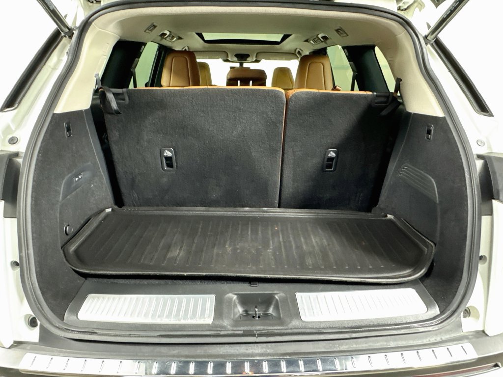 Certified 2023 INFINITI QX60 Sensory w/ Vision Package FWD image 35