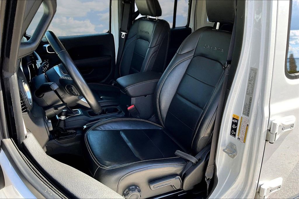 Used 2022 Jeep Wrangler Unlimited Sahara image 23