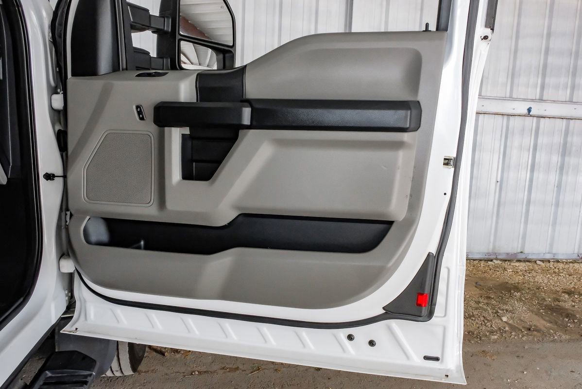 Used 2019 Ford F550 4x4 SuperCab Super Duty image 47
