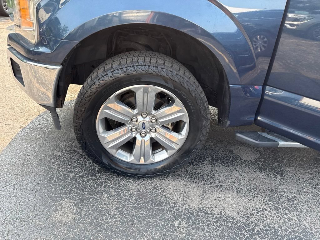 Used 2019 Ford F150 XLT w/ Equipment Group 302A Luxury AWD/4WD image 11