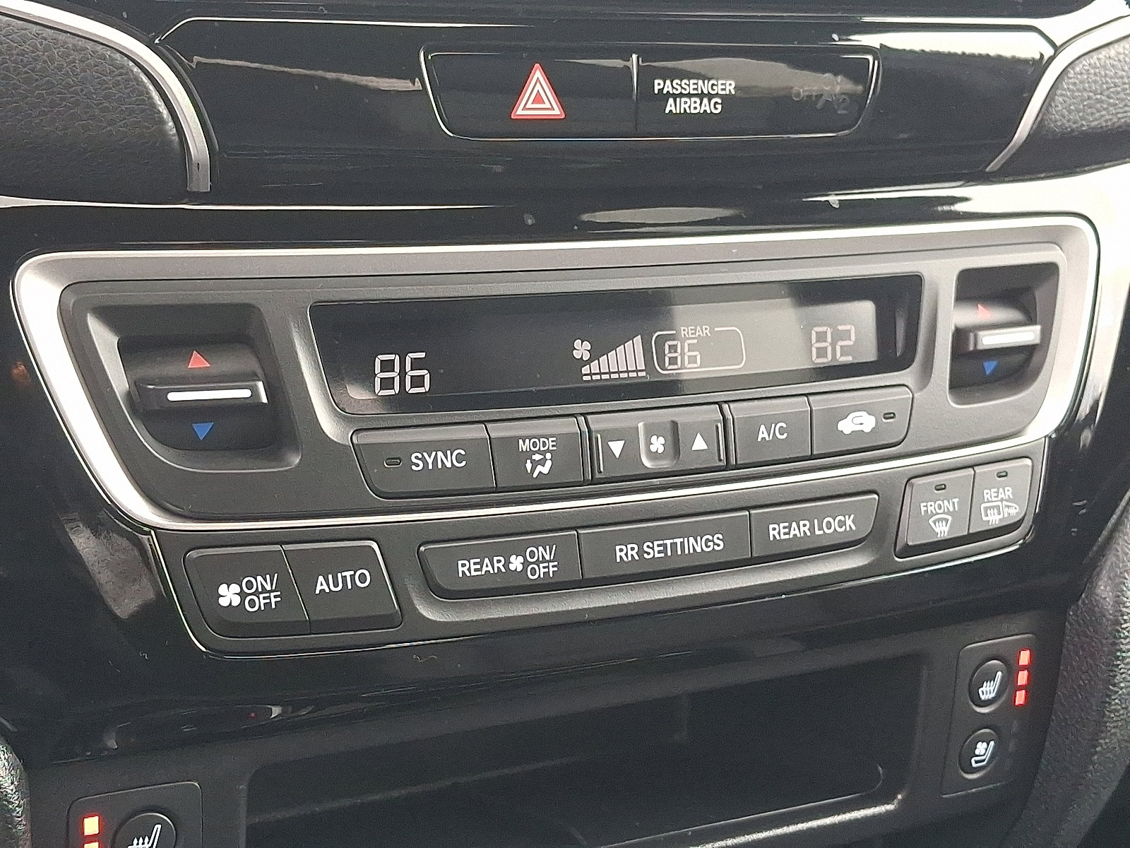 Certified 2025 Honda Ridgeline Black Edition image 17