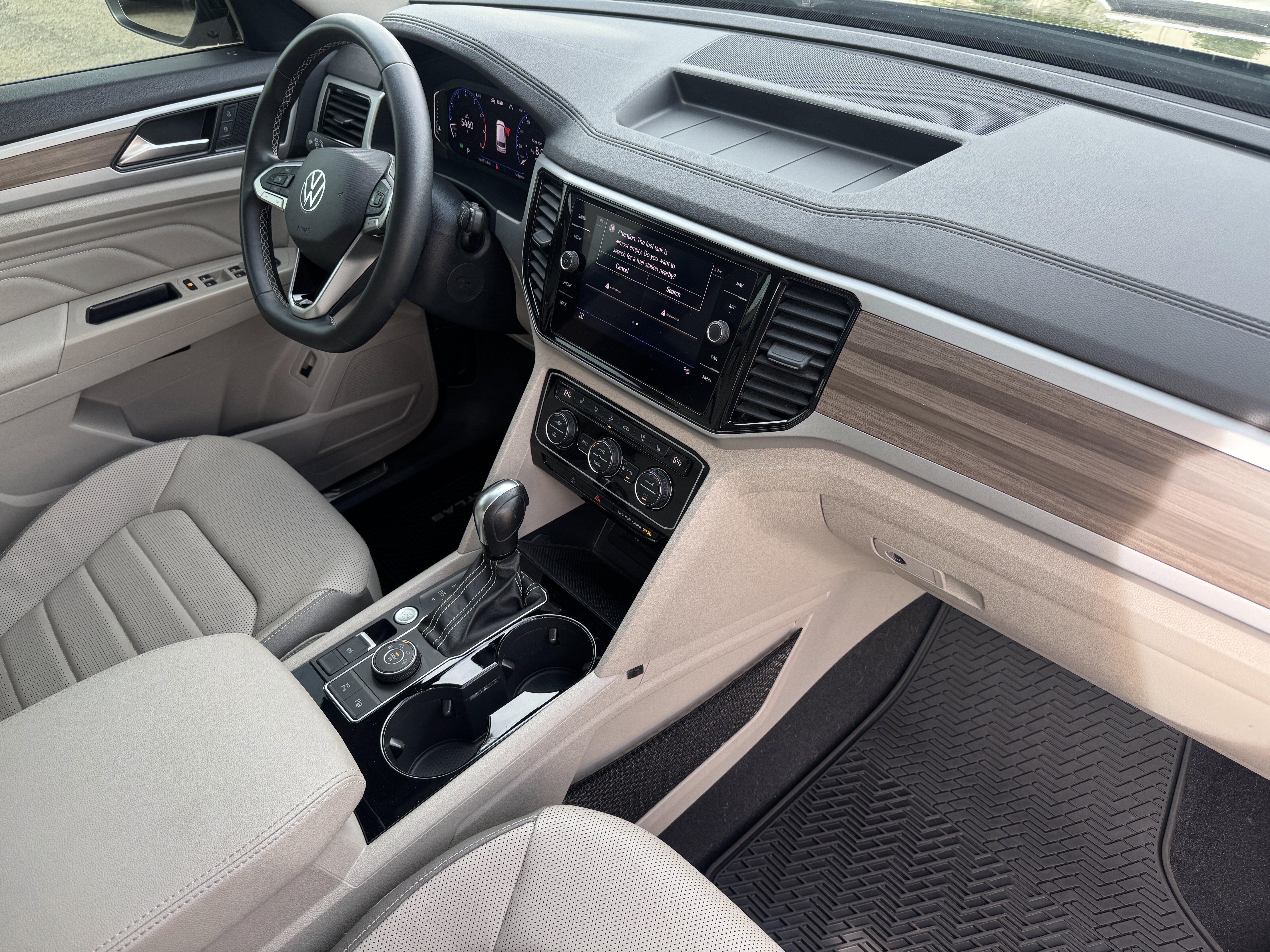 Used 2021 Volkswagen Atlas SEL Premium AWD/4WD image 22
