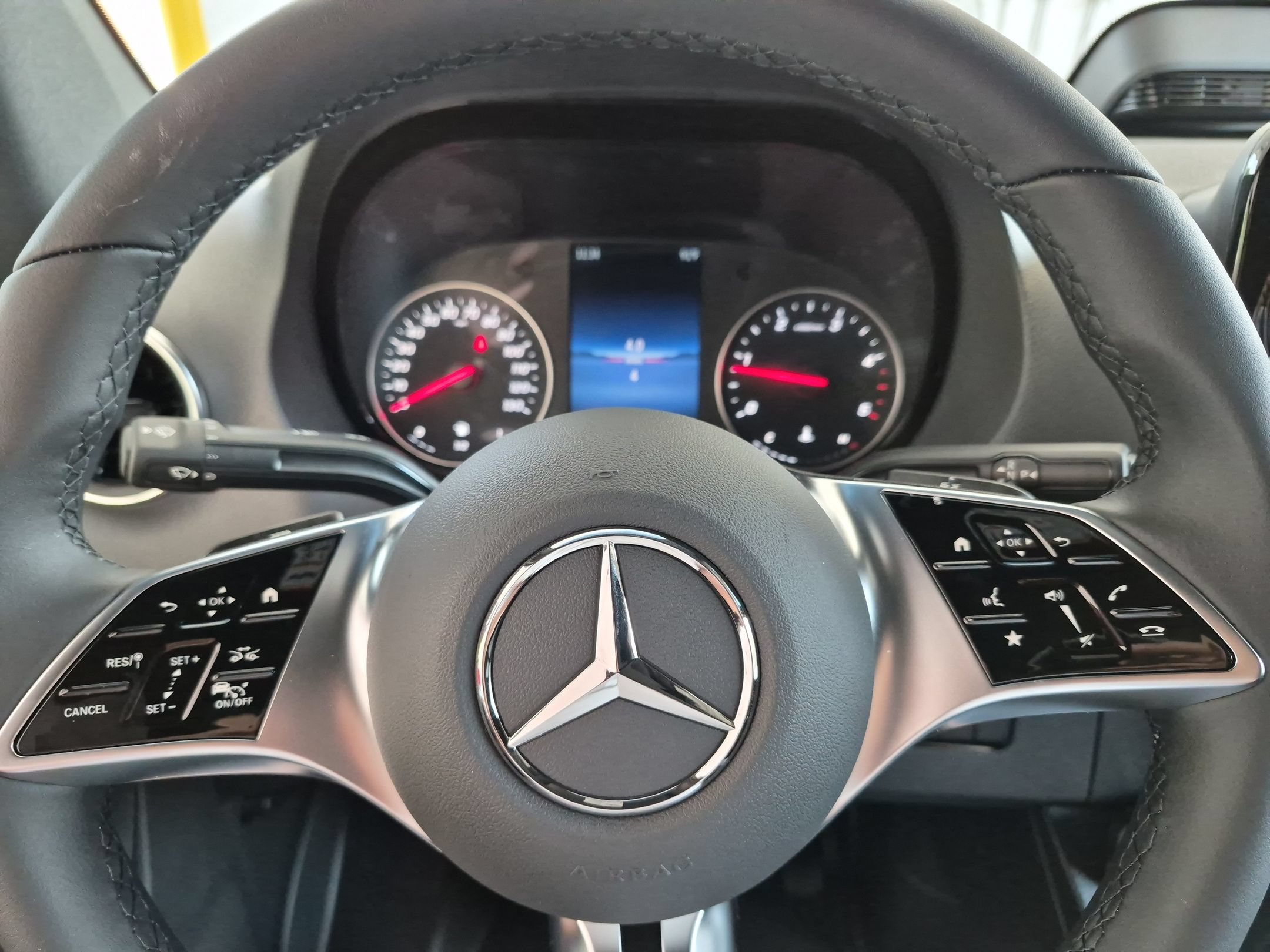 New 2026 Mercedes-Benz Sprinter 2500 image 18