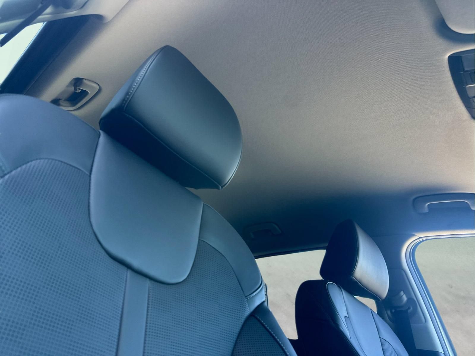 New 2026 Kia Sorento S FWD image 18