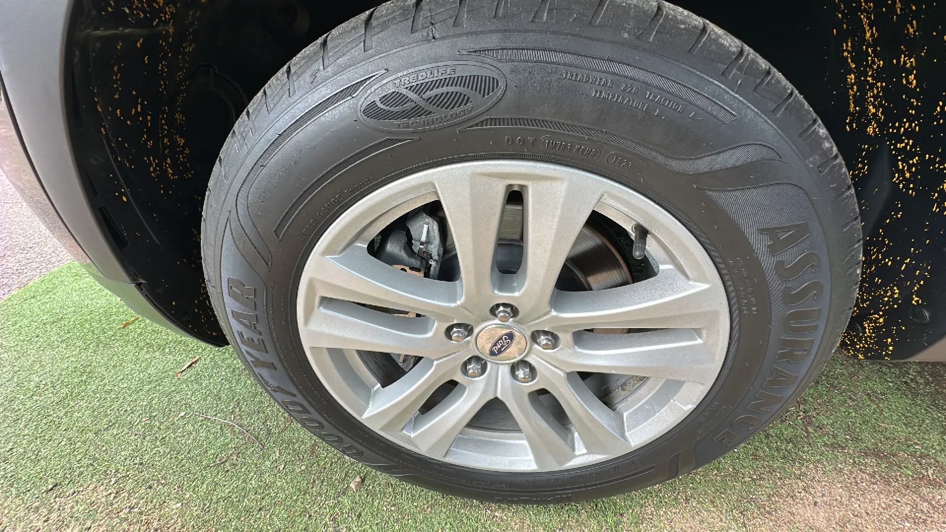 Used 2018 Ford Explorer XLT AWD/4WD image 30