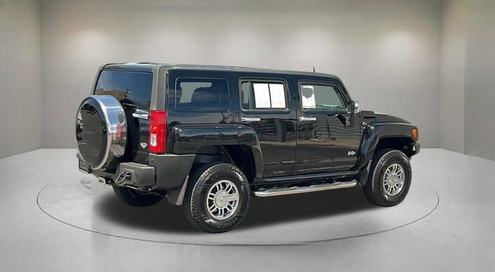 Used 2008 HUMMER H3 Alpha AWD/4WD image 5