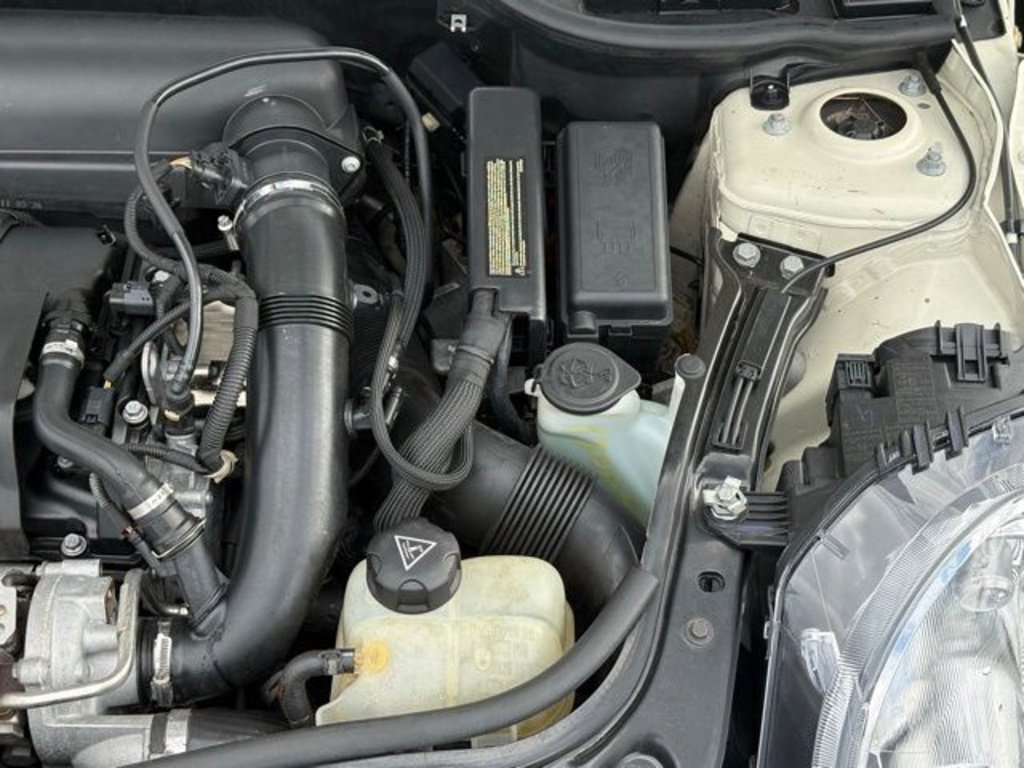 Used 2012 MINI Cooper S image 66