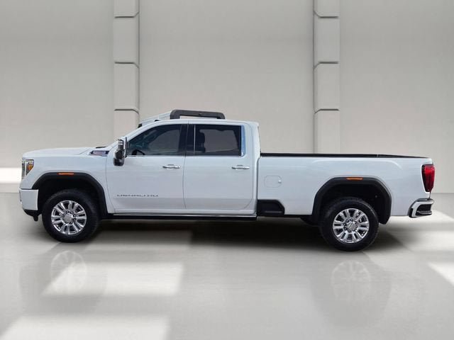 Certified 2022 GMC Sierra 3500 Denali AWD/4WD image 2