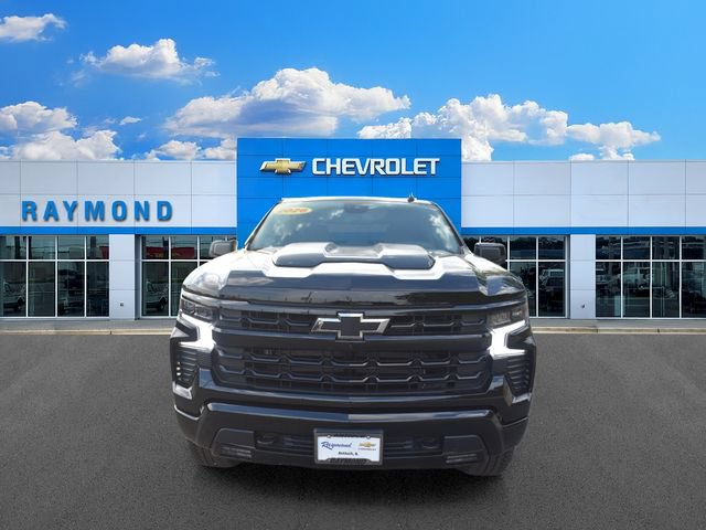 New 2026 Chevrolet Silverado 1500 LT Trail Boss w/ Dark Appearance Package AWD/4WD image 9