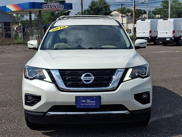 Used 2019 Nissan Pathfinder SL AWD/4WD image 2