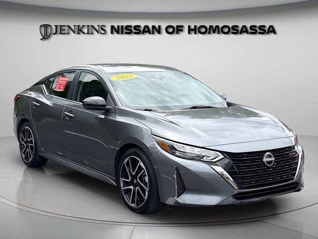 Certified 2025 Nissan Sentra SR image 15
