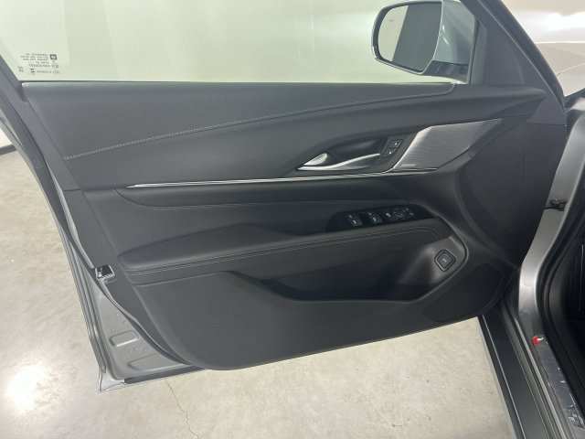 Used 2026 Cadillac CT4 Luxury w/ Sun And Sound Package RWD image 23