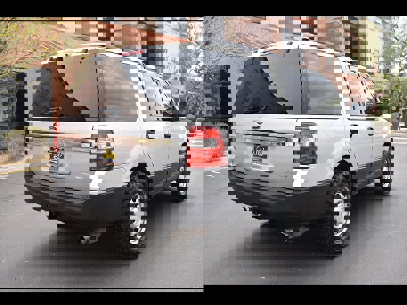 Used 2015 Ford Expedition XL image 7