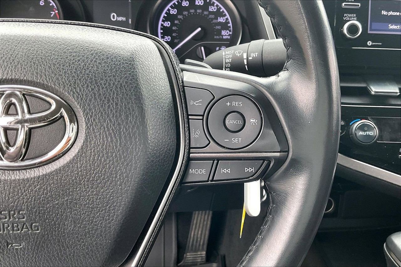 Used 2023 Toyota Camry SE image 28