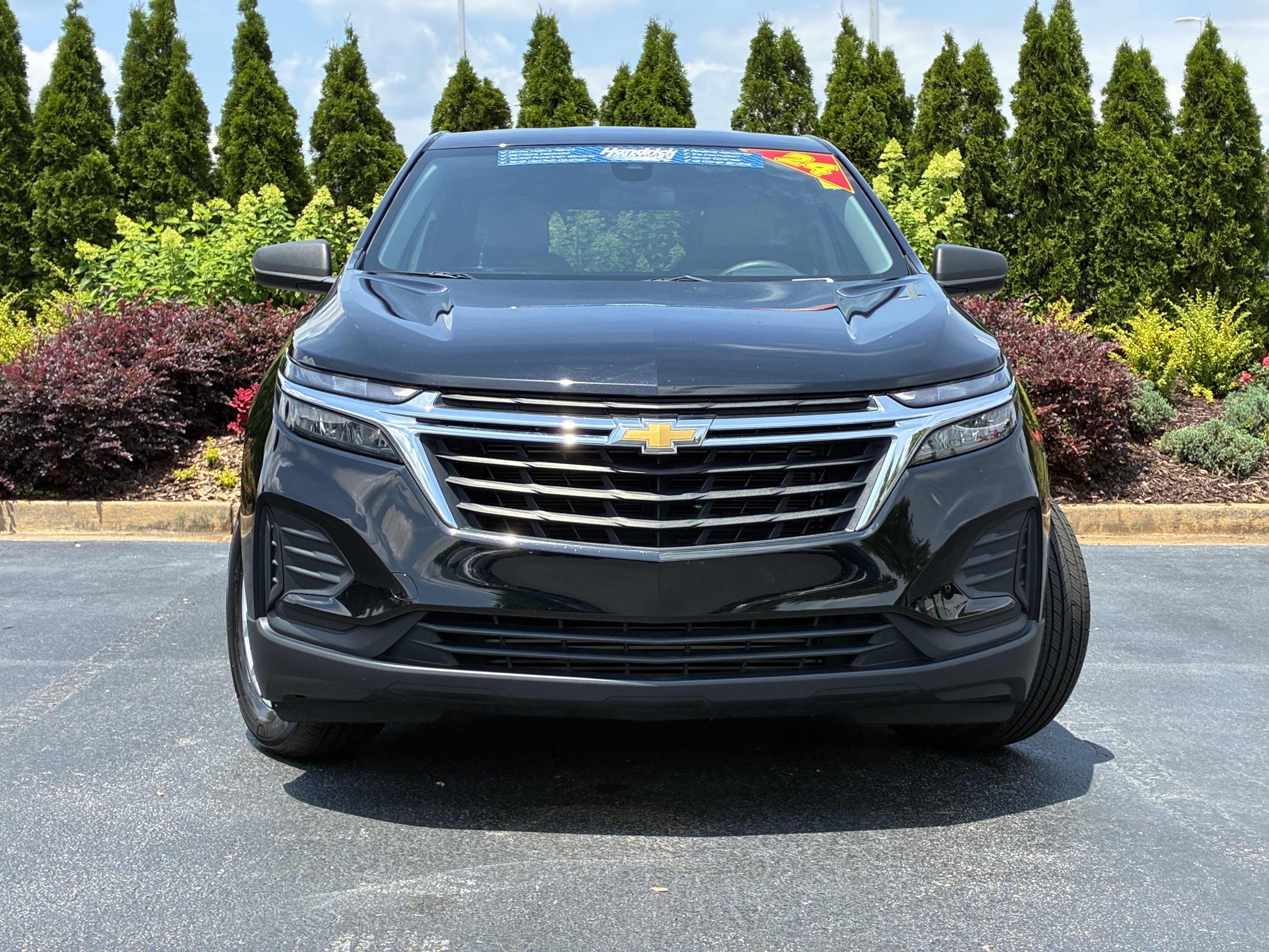 Used 2024 Chevrolet Equinox LS w/ LS Convenience Package FWD image 5