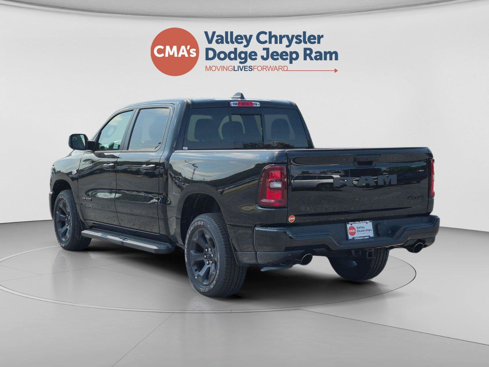 New 2026 RAM 1500 Express AWD/4WD image 3