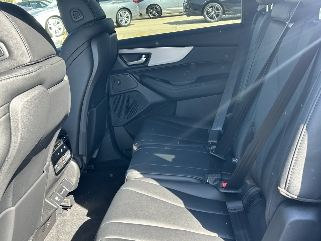 New 2026 Acura MDX SH-AWD image 14