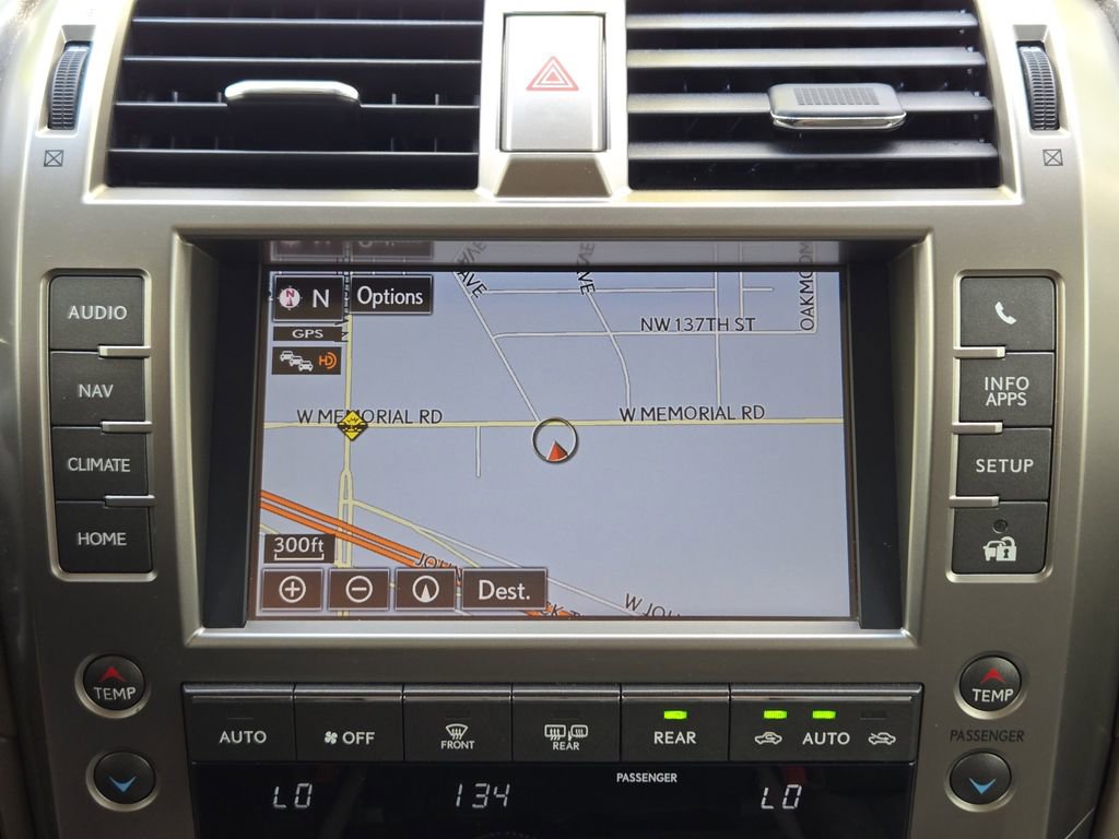 Used 2016 Lexus GX 460 Luxury w/ Preferred Accessory Package AWD/4WD image 17