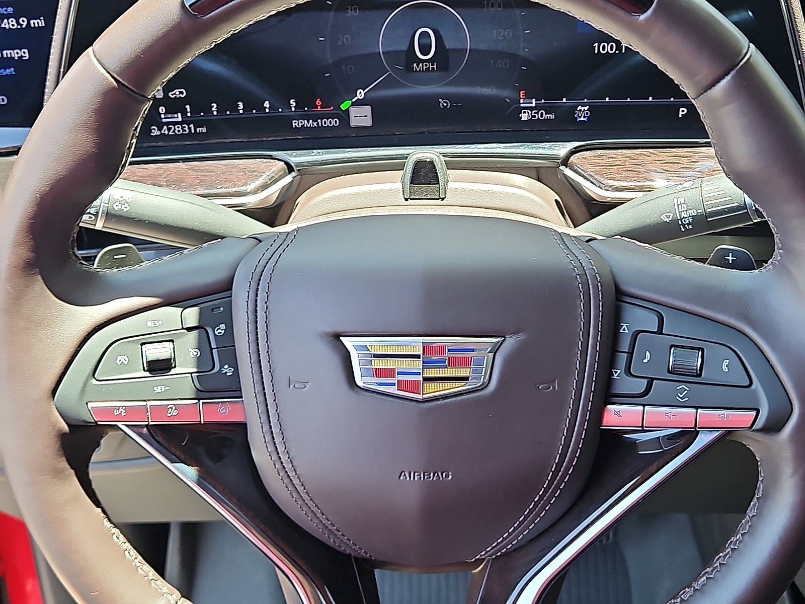 Certified 2023 Cadillac Escalade ESV Sport Platinum AWD/4WD image 13
