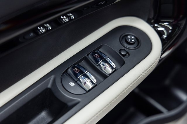 Certified 2023 MINI Cooper Countryman S w/ Signature Upholstery Package image 12