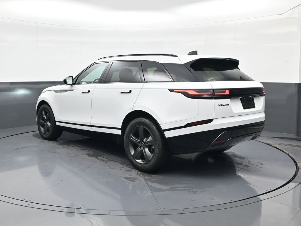Used 2025 Land Rover Range Rover Velar Dynamic SE image 5