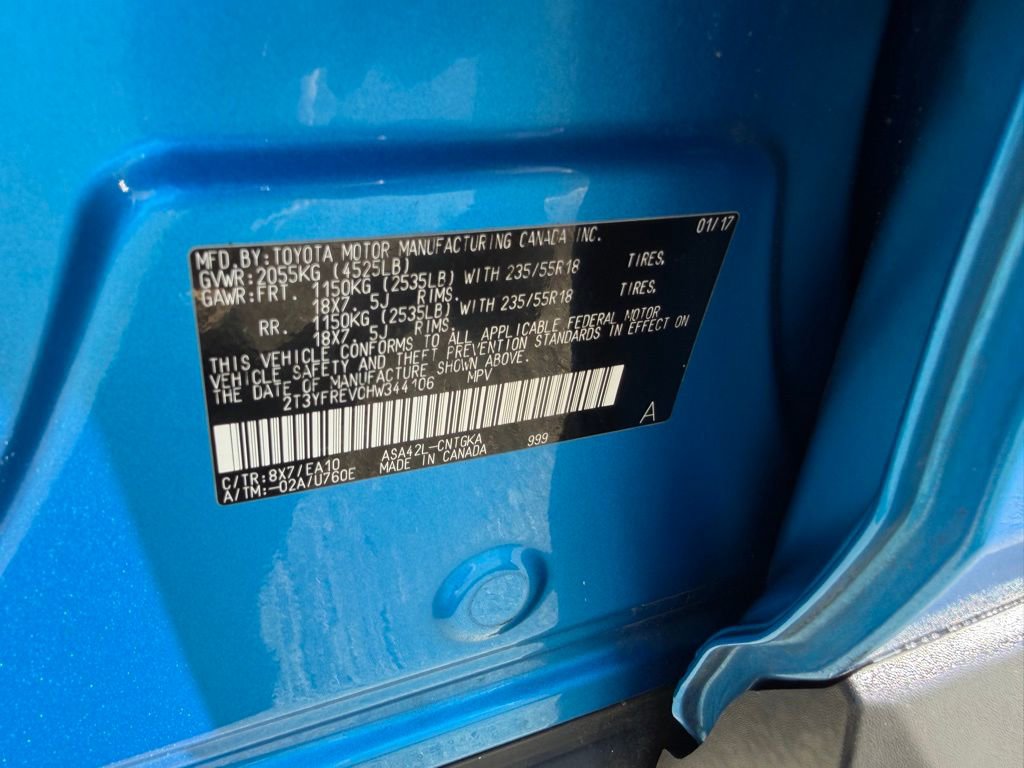 Used 2017 Toyota RAV4 Limited w/ Carpet Mat Package image 32