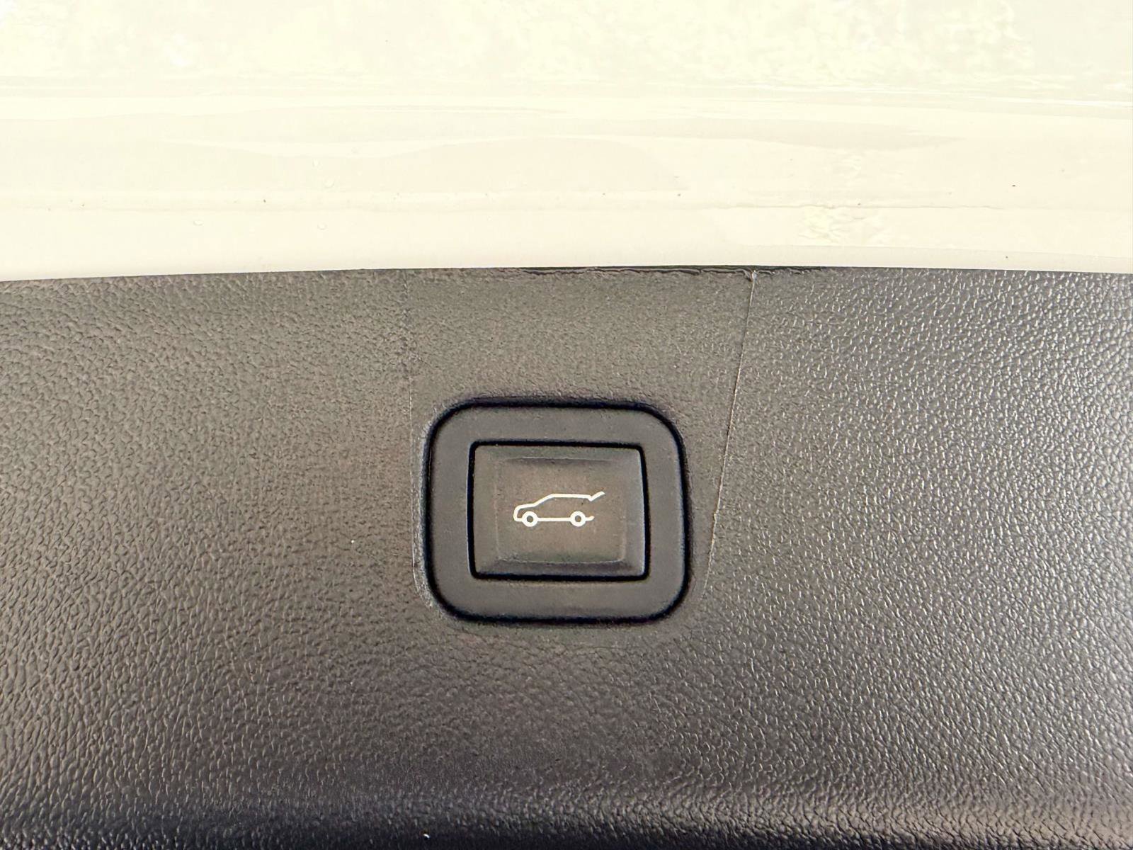 Certified 2025 Chevrolet Blazer LT w/ Redline Edition AWD/4WD image 7