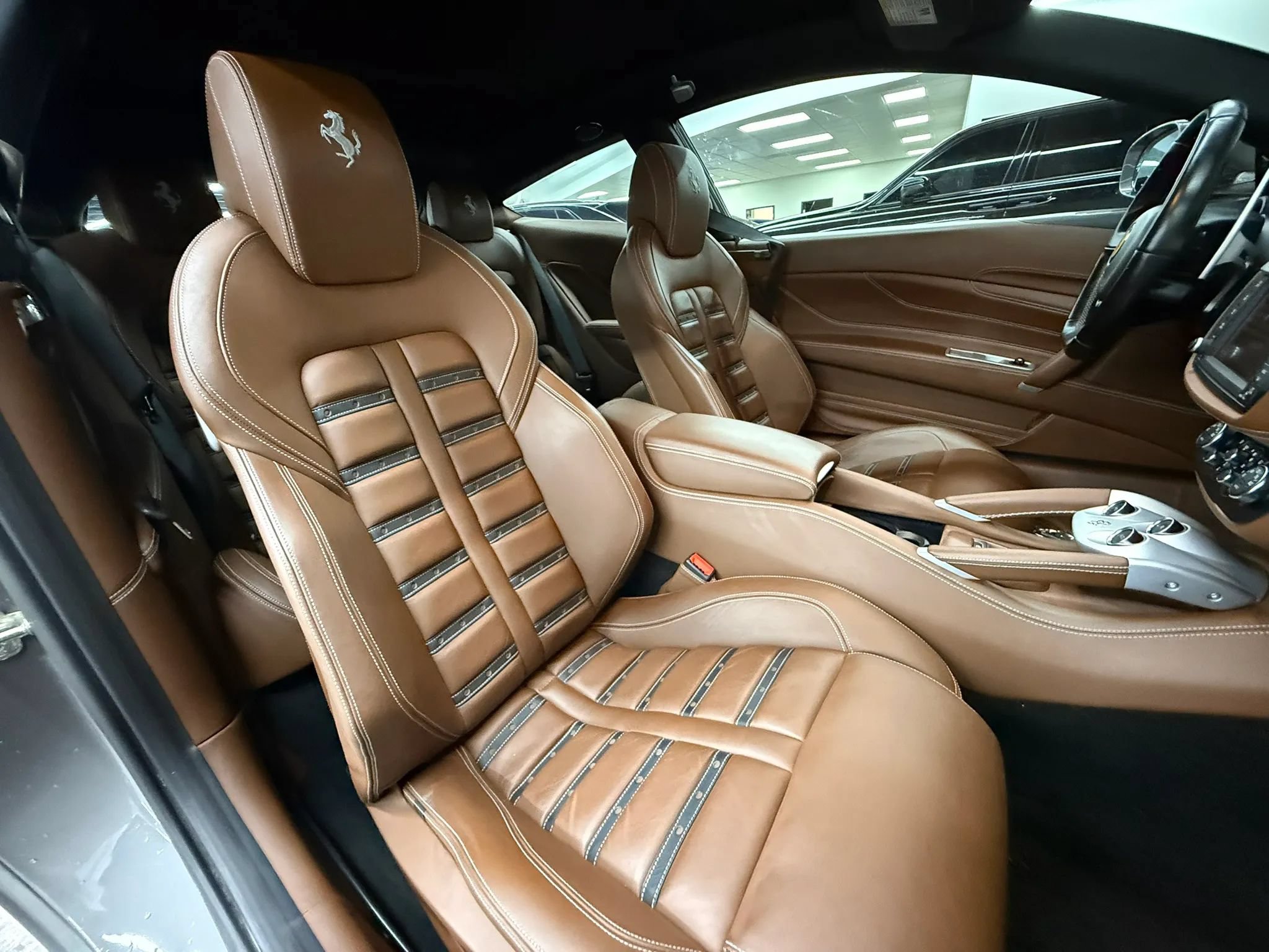Used 2012 Ferrari FF AWD/4WD image 66