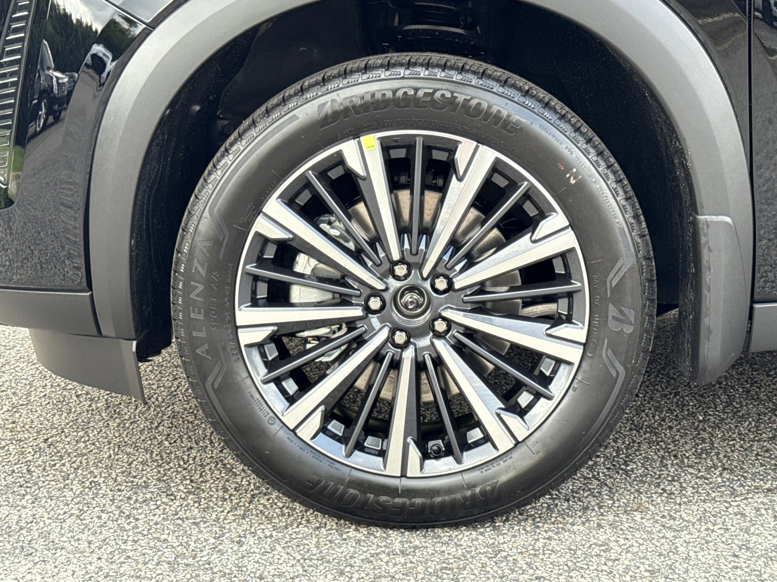 New 2026 Nissan Pathfinder Platinum FWD image 25
