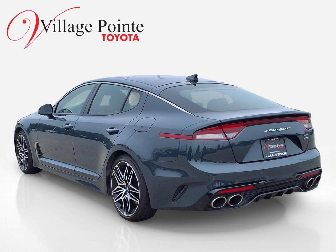 Used 2022 Kia Stinger GT1 AWD/4WD image 3