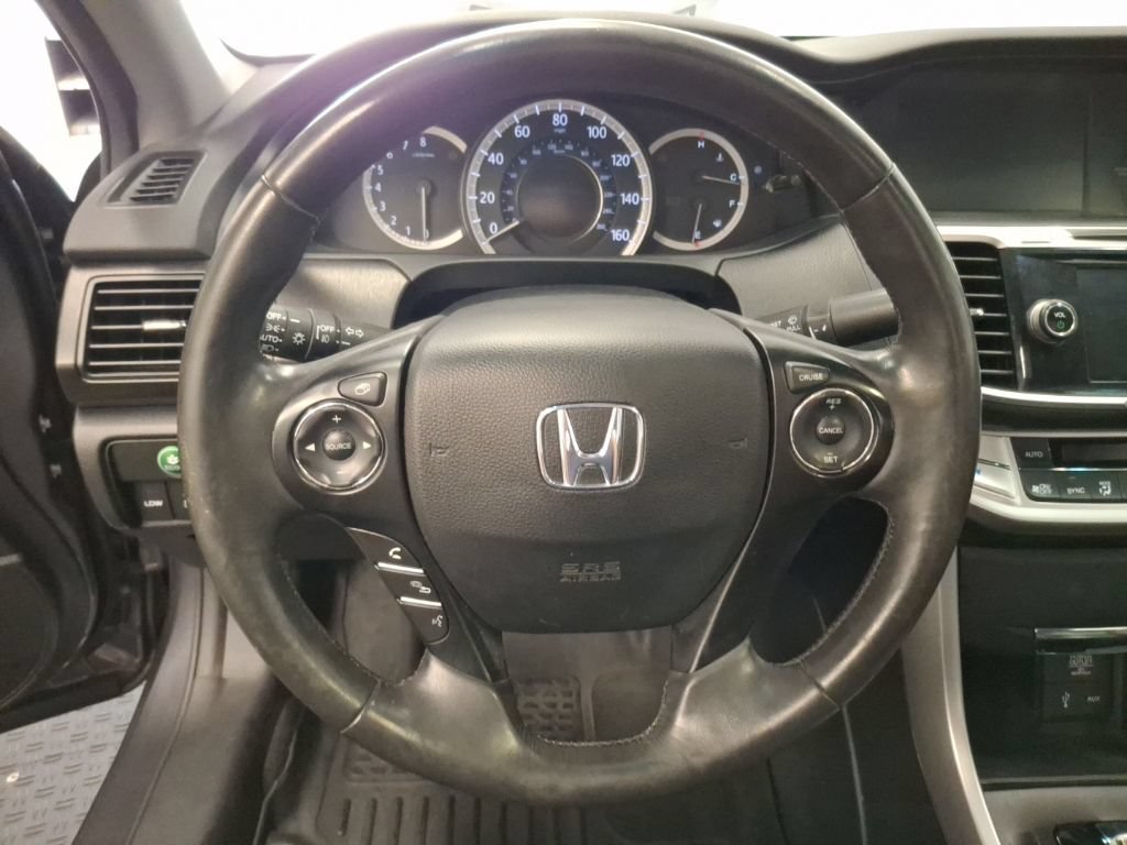 Used 2015 Honda Accord EX-L image 18