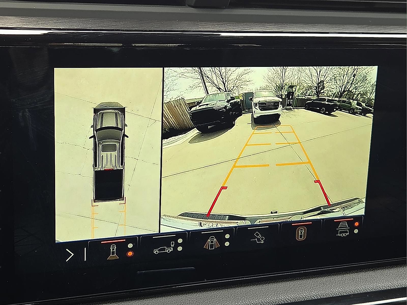 Used 2024 GMC Sierra 1500 AT4 w/ Technology Package image 16