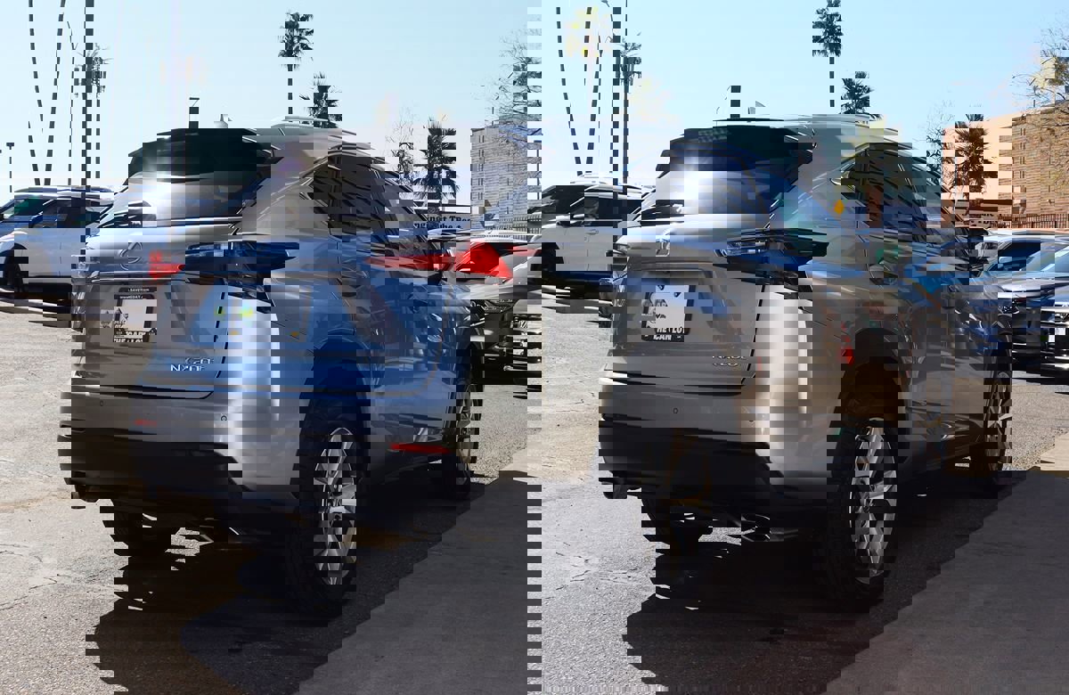 Used 2017 Lexus NX 200t FWD w/ Premium Package image 13