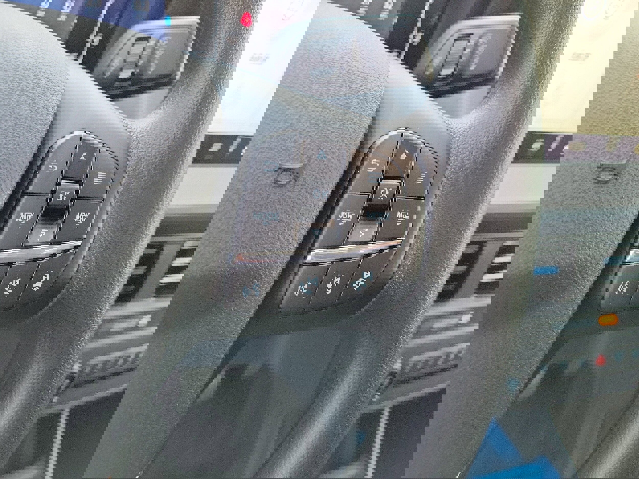 New 2025 Ford Maverick XLT w/ 4K Tow Package image 22