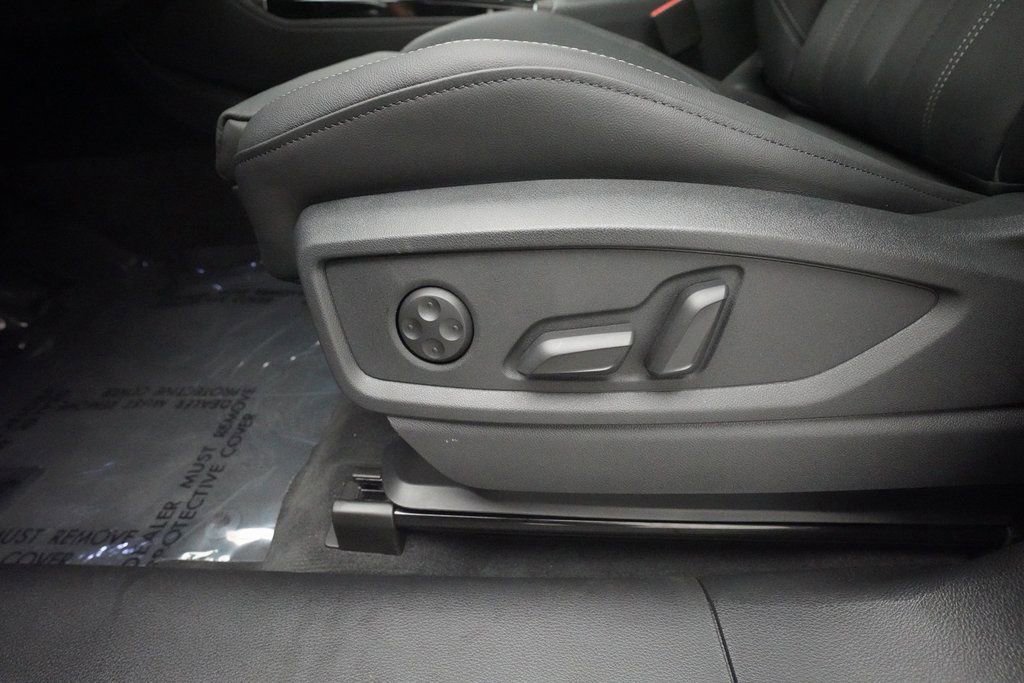 New 2025 Audi Q5 e Premium Plus image 30