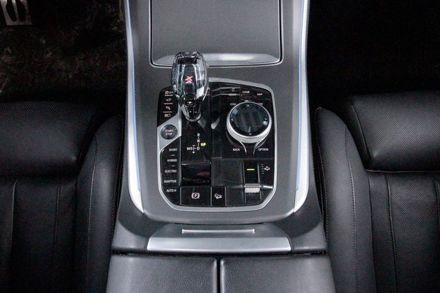 Used 2022 BMW X5 xDrive45e image 8