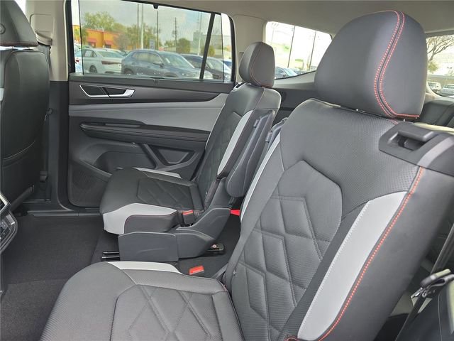 New 2026 Volkswagen Atlas Peak Edition AWD/4WD image 12